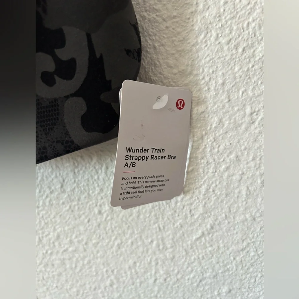 Wunder Train Strappy Racer Bra - Hidden Heritage Lace Black sz 6 - Picture 7 of 10